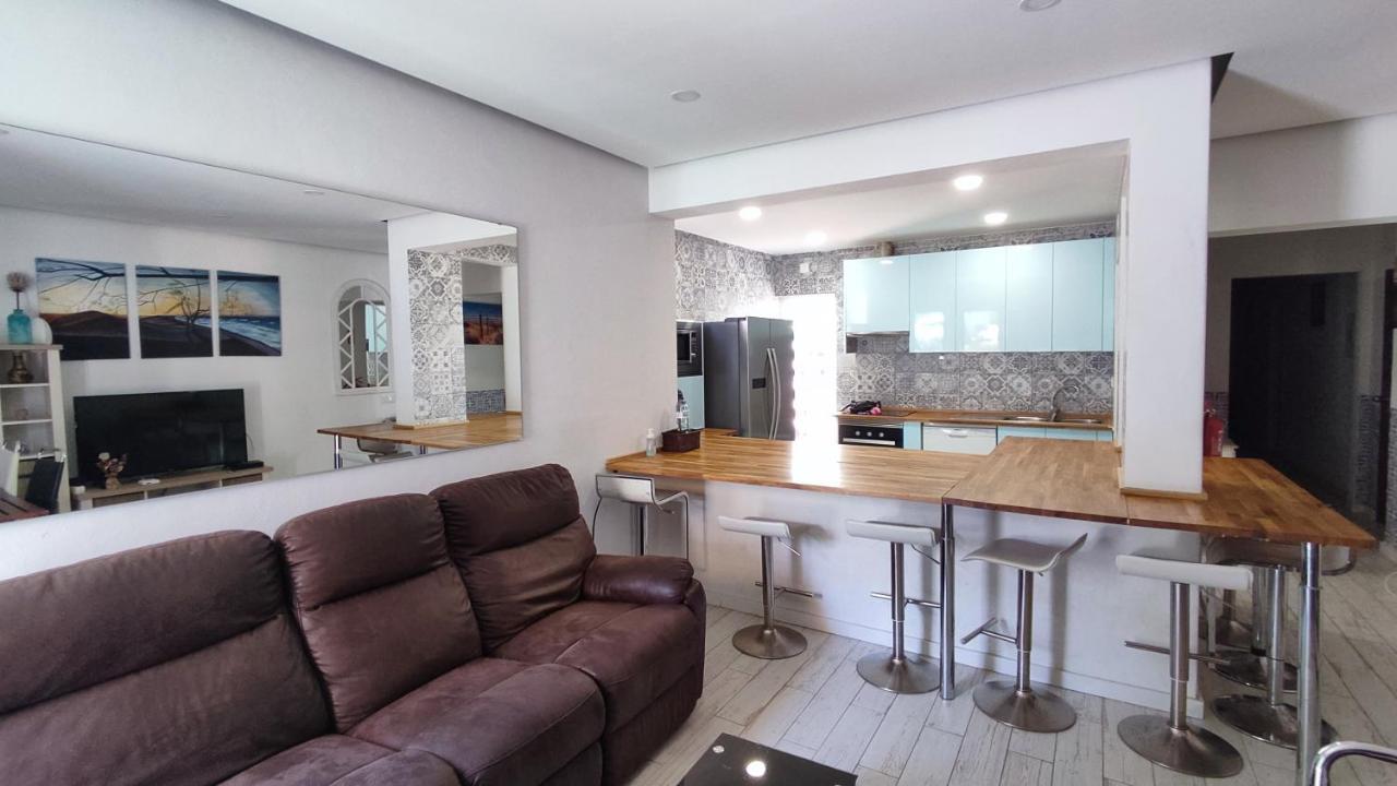 Casas & Papeis T-4 Apartment อาร์มาซอง เด เปรา ภายนอก รูปภาพ