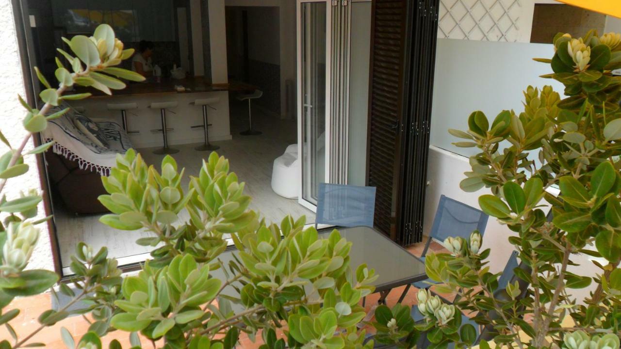 Casas & Papeis T-4 Apartment อาร์มาซอง เด เปรา ภายนอก รูปภาพ