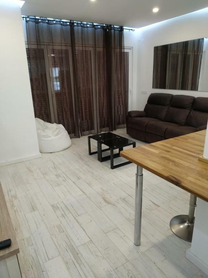 Casas & Papeis T-4 Apartment อาร์มาซอง เด เปรา ภายนอก รูปภาพ