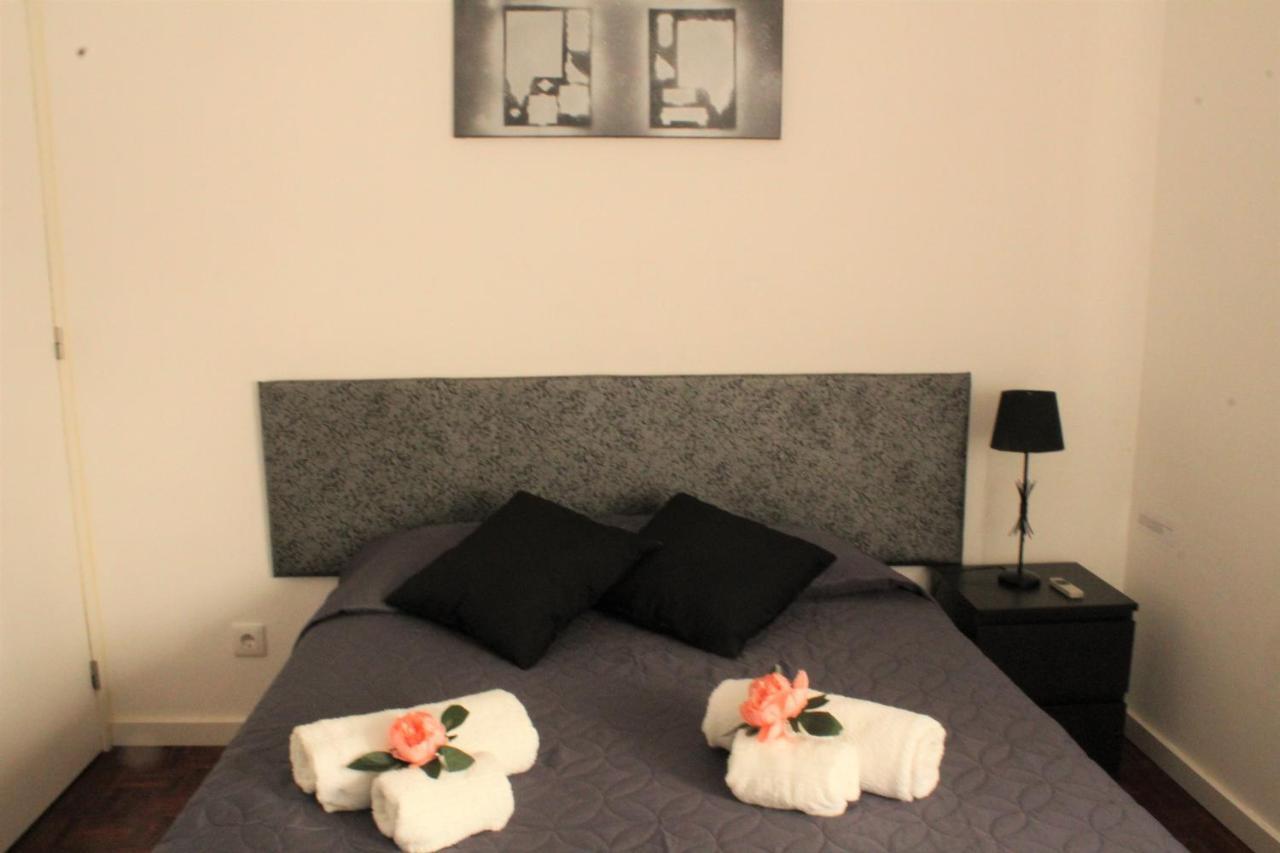 Casas & Papeis T-4 Apartment อาร์มาซอง เด เปรา ภายนอก รูปภาพ